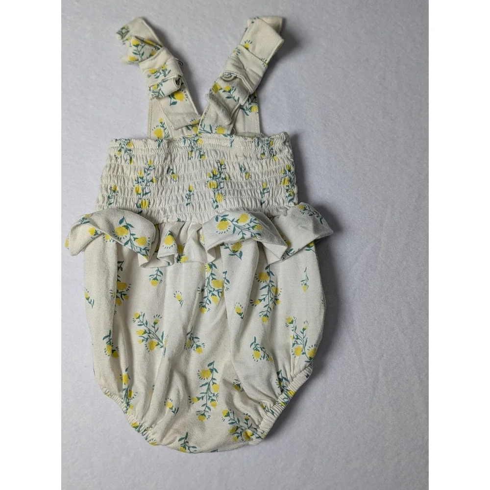 Jessica Simpson‎ Baby Girls Floral Smocked Ruffle Romper Yellow 3-6 Months